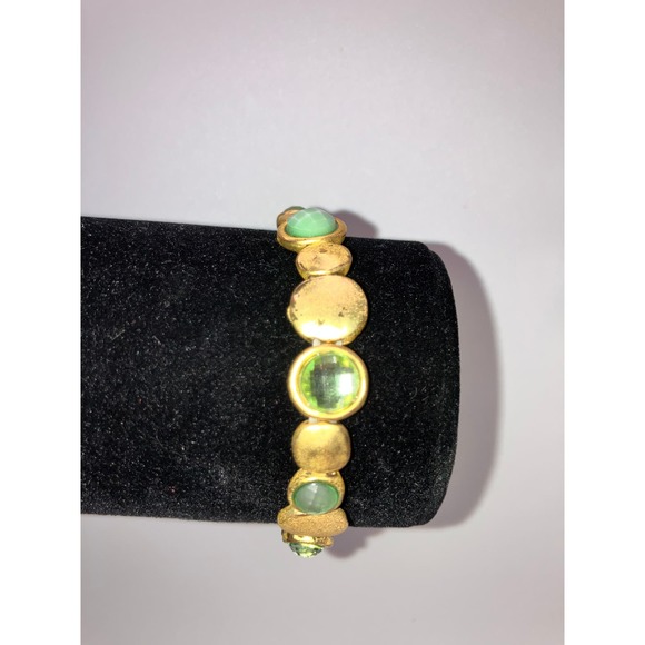 Gold-Tone and Pale Green Modern Stretch Bracelet! - Picture 3 of 8